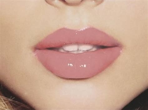 Our Five Fave Two-Tone Lips Looks