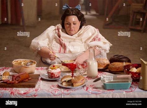 Chrissy metz american horror story hi-res stock photography and images ...