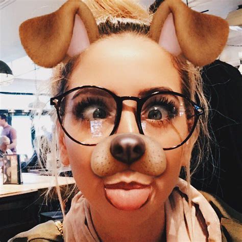 the award to the cutest person in the world goes to zoë | Zoella, Zoe sugg, Zoe