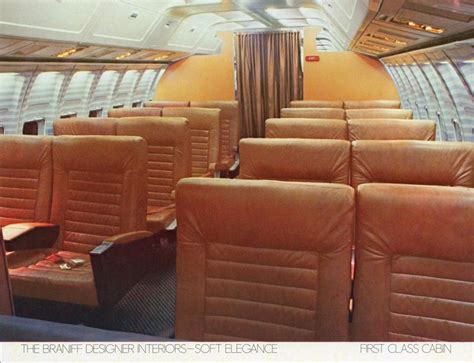 Braniff 727-200 First Class | Airline interiors, Vintage airlines, Aircraft interiors