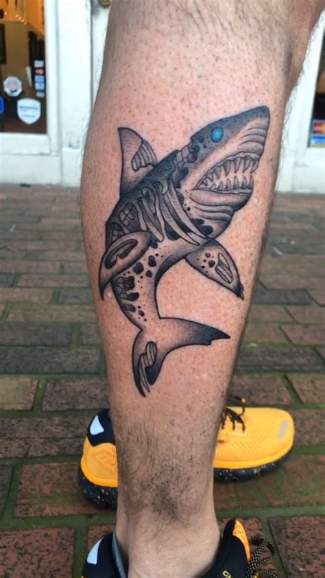 Shark Skeleton Tattoo by Kelly Corujo [Video] | Shark tattoos, Scary ...