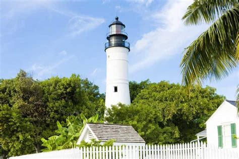 6 Iconic Florida Keys Lighthouses to Brighten Your Journey