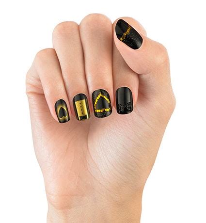 Amber Spotlights: Little Mix Press On Nails