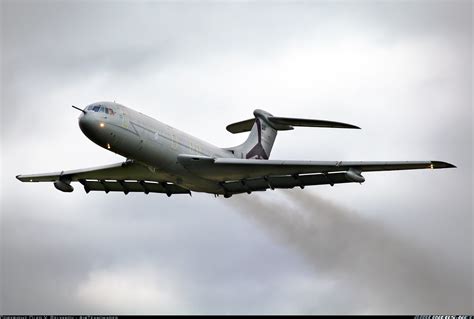 Download Airplane Aircraft Vehicle Vickers VC10 Wallpaper