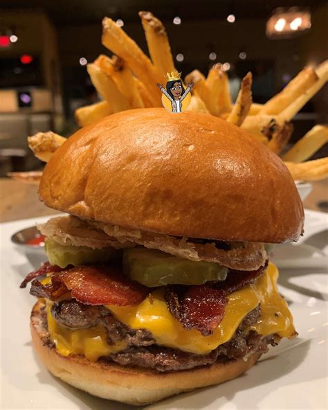 Baker's Crust Wednesday Bourbon & Burger Night — The Cravings Queen