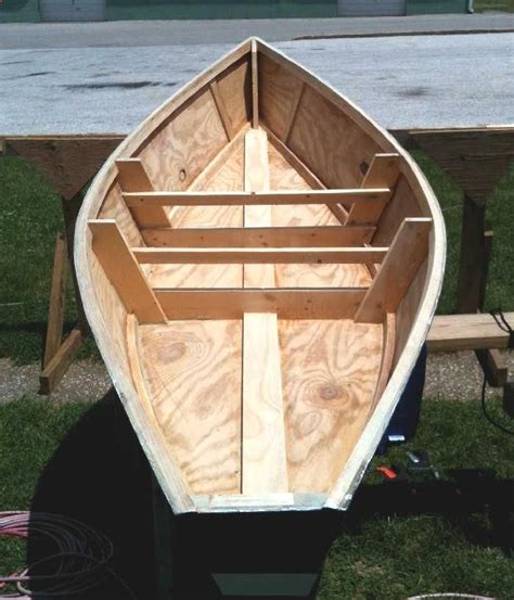 Small Wooden Boat Plans Free If your interested in viewing some informative woodworking videos ...