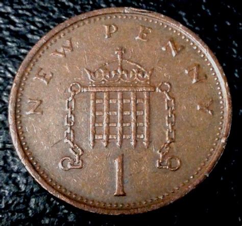 1971 Queen Elizabeth II D.G.REG.F.D. New Penny Coin Reverse | Sell old coins, Old coins worth ...