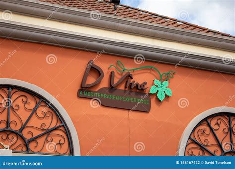 D`Vine restaurant sign editorial photography. Image of service - 158167422