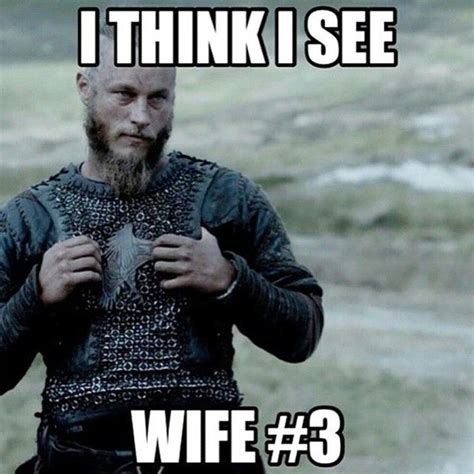 Travis Fimmel on Instagram: “#Vikings #meme” | Vikingos, Memes, Libros