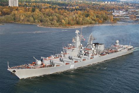 Slava class cruiser Varyag (2850x1923) : r/WarshipPorn