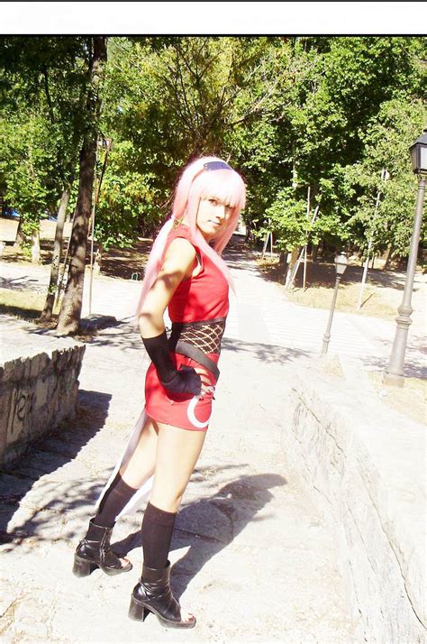 Naruto Cosplay: Naruto Shippuden Sakura Cosplay