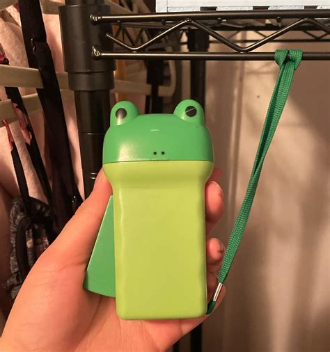 Frog flashlight goal, I have this frog flashlight which I know was for a girl scout goal some ...