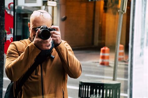 Man Using Dslr Camera · Free Stock Photo