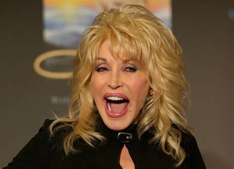 What Dolly Parton Eats for Breakfast: 'I Have a Farmer’s Daughter’s ...