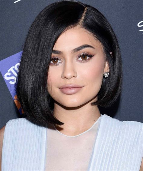 Kylie Jenner Debuts Red Birthday Hair