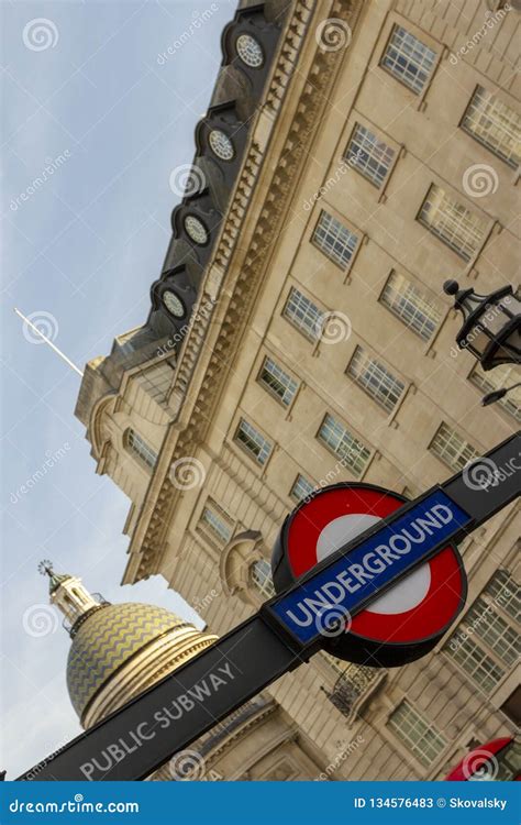 London metro editorial stock photo. Image of underground - 134576483