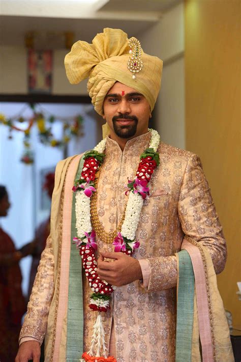 How To Dress To Impress In Indian Wedding Men's Outfit