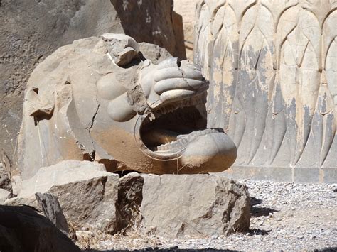 Fallen Lion's Head Statue - Apadana Palace - Persepolis - … | Flickr