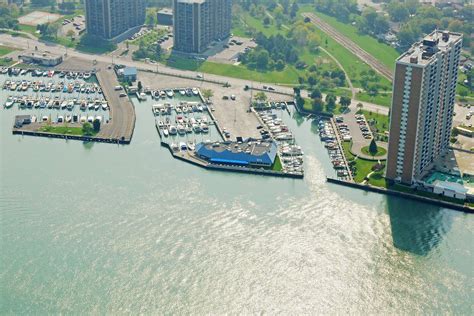 Windsor Yacht Club in Windsor, ON, Canada - Marina Reviews - Phone ...