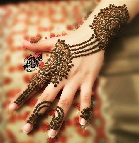 Latest & Best Eid Mehndi Designs (2) - StylesGap.com