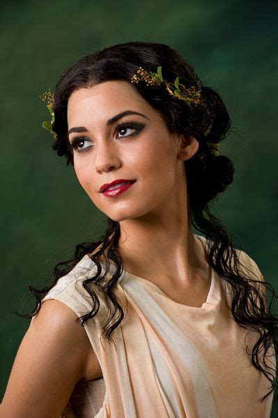 Historical Wig Styling--Detail Photos | Greek goddess hairstyles, Greek ...