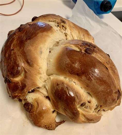 Shabbat Shalom! Try #2 at a braided challah! : r/Judaism