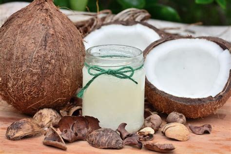 7 Amazing Coconut water benefits that you did not know before - News Panda