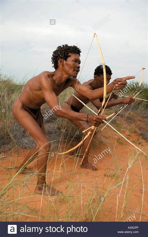 Kalahari Bushmen Stock Photos & Kalahari Bushmen Stock Images - Alamy