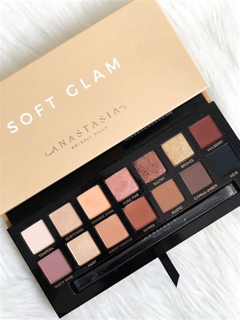 Anastasia Beverly Hills Soft Glam Palette - First Impressions! - savvvy ...