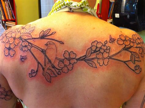 Dogwoods tattoo, the last of the outline | This was the last… | Flickr Tummy Tuck Tattoo, Tummy ...