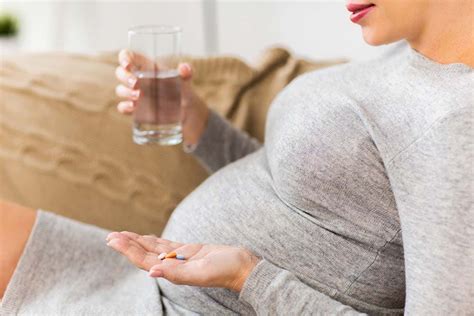 Which Painkillers Can You Safely Take During Pregnancy? | CareCard