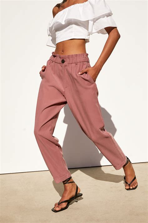 PANTALÓN FLUIDO - ÚLTIMA SEMANA-TRF | ZARA España | Flowy pants, Pants ...