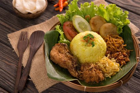 Gambar Nasi Ayam Goreng Lalapan / 54 Gambar Ayam Goreng Lalapan Gambar ...