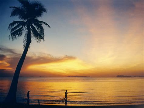 World's Most Beautiful Paradise Beaches: Cahaya Bulan Beach, Kota Bharu ...