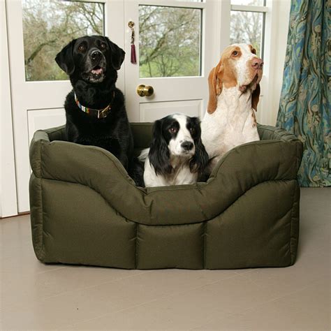 Waterproof Dog Beds - Free Delivery - Heavy Duty - www.dogsdogsdogs.co.uk