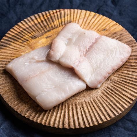 Buy Gigha Halibut Fillet Portions (Frozen) online | Free UK delivery