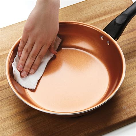 10-Inch Copper Ceramic Nonstick Frying Pan | Farberware Cookware