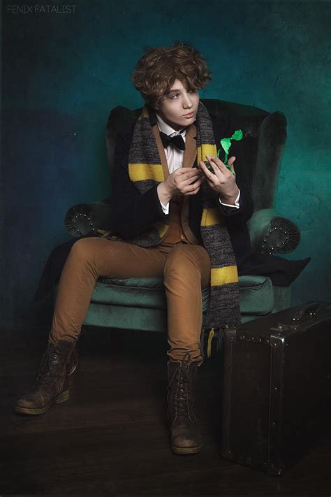 Fantastic Beasts Cosplay | Newt Scamander