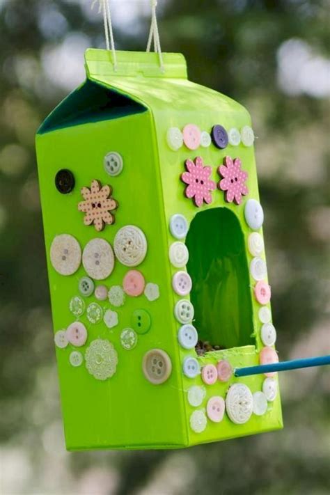 35 Easy and Simple DIY Bird Feeders For Spring | Milk carton crafts ...