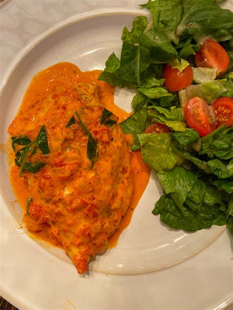 Chicken in Roasted Pepper Sauce - Wholesome Nutrition