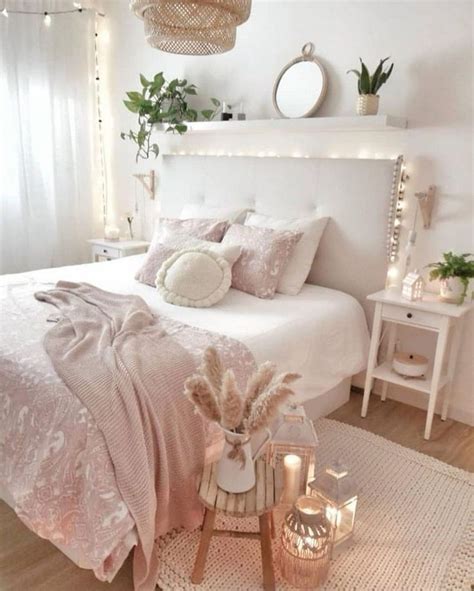 30+ Minimalist And Simple Bedroom Decor Ideas That You Should Try | Simple bedroom decor, Simple ...