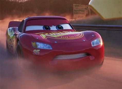 Lighning is gonna strike storm this time. (Cars 3) | Mcqueen cars 3, Disney cars, Disney cars 3