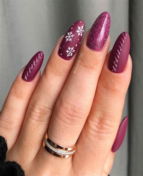 27 Charming Winter Nail Designs : Plum Winter Nails