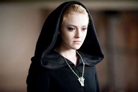 New Set Pics of 'Breaking Dawn' Feature Dakota Fanning With Volturi Clan