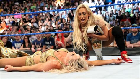 Carmella defeats Charlotte to become WWE Smackdown Women’s Champion ...