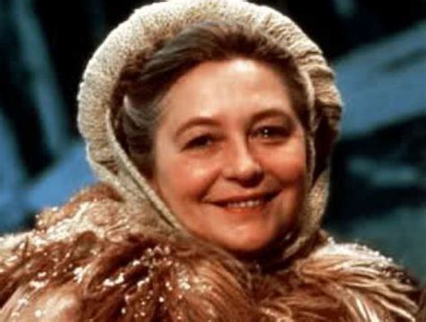 judy cornwell Mrs. Claus in Santa Claus The Movie | Keeping up appearances, Great comedies ...