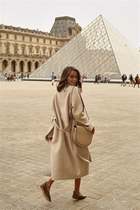 LOOKBOOK 09/19 AUTUMN IN PARIS | Stylish street style, Parisian style ...