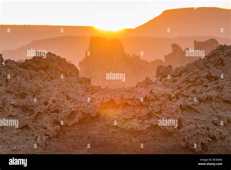 Limestone chimneys at sunset at Lake Abbe, Djibouti Stock Photo - Alamy