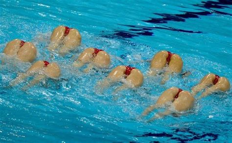 25 Synchronized Swimming Funny Photos - Page 5 of 9