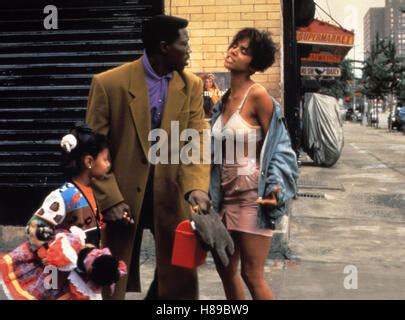 JUNGLE FEVER (1991) WESLEY SNIPES, VERONICA WEBB, SPIKE LEE, ANNABELLA SCIORRA JGF 013 Stock ...